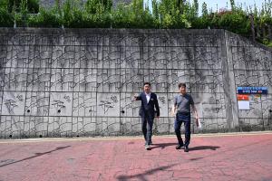 학교주변 통학로 안전 개선을 위한 현장 방문:11번째 이미지