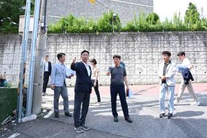 학교주변 통학로 안전 개선을 위한 현장 방문:12번째 이미지