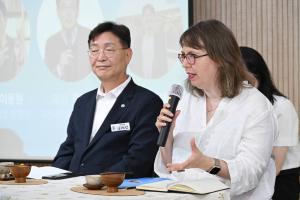 에밀리아 교수 초청 세미나(대사동):16번째 이미지