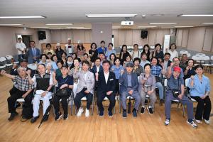 2024년 구민과의 대화(목동~산성동 기념촬영):22번째 이미지