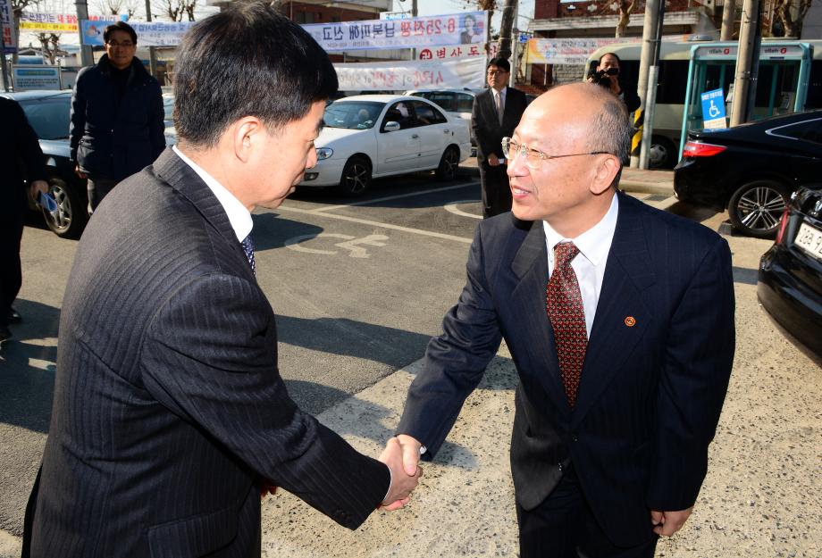 2014년 1월 27일 보건복지부 문형표 장관님 유천1동 주민센터 방문 이미지